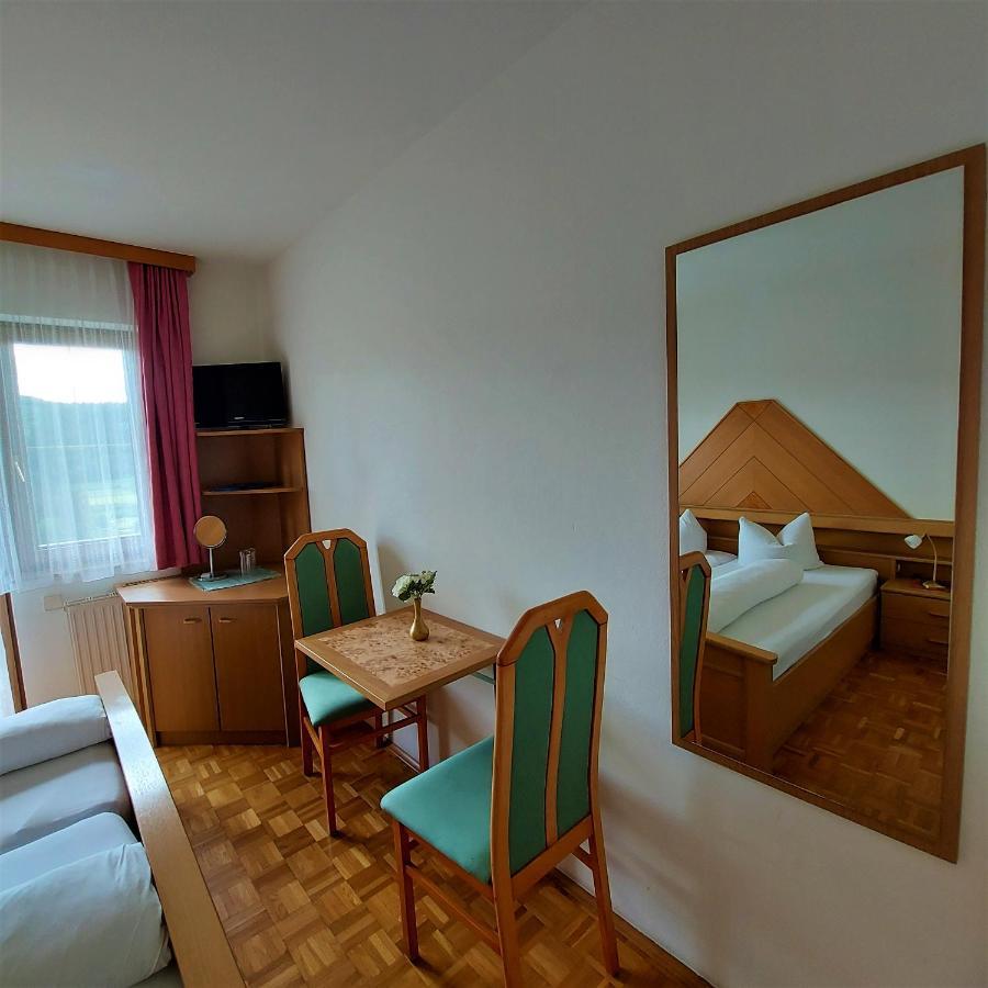Landgasthof Hasbauer Klein Sankt Paul Extérieur photo